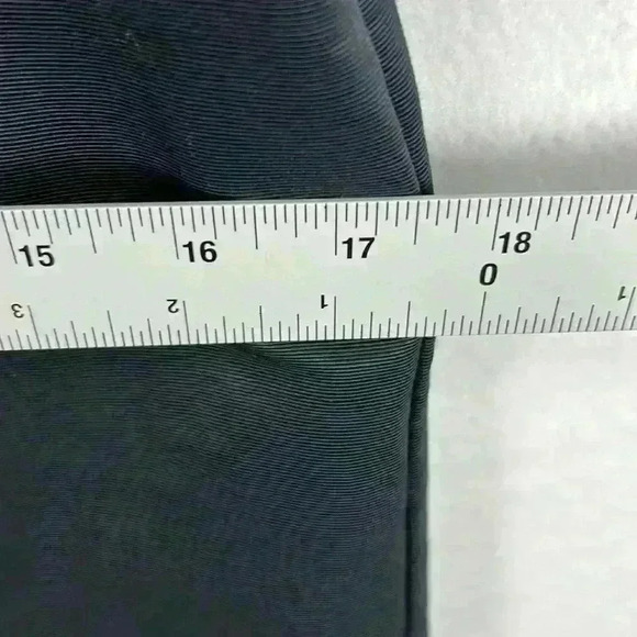 The Limited Women’s Strapless Sheath Mini Dress Size 4 Black Form-fitting Party - Picture 14 of 14